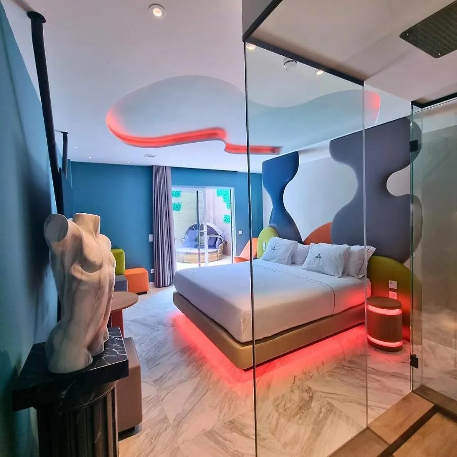بيت الحب Hotel Avenue - Lovely Hotel مدريد